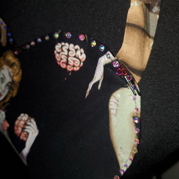 Pin up zombie apron - Picture 5 of 7